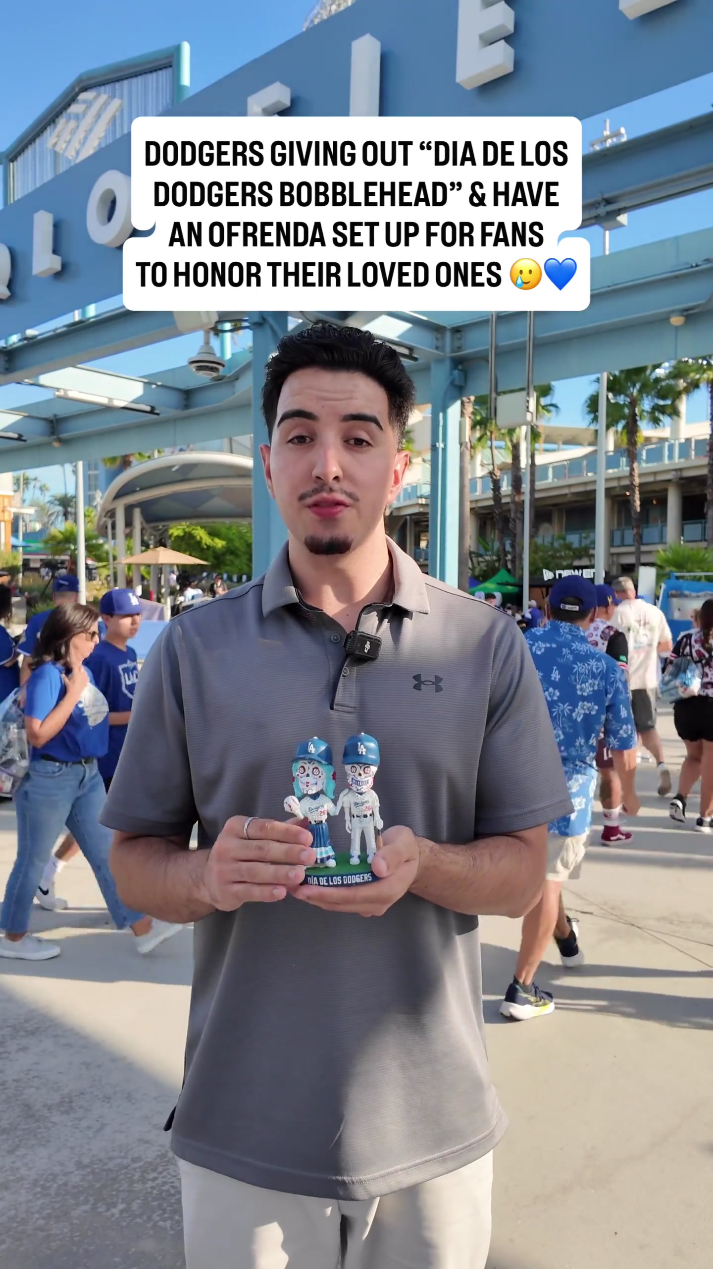 Dodgers give out special 