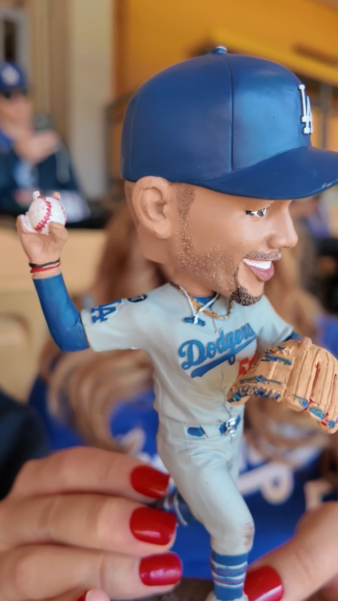 Unboxing the Mookie Betts World Series Game 7 Bobblehead